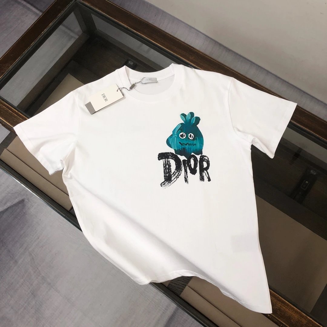 Dior T-shirt Cartoon Pattern Print on the Chest logo round Neck Short Sleeve25ss New Pure Cotton Unisex Style T Casual T-Shirt Base Layer Shirt OS Loose Fit Half Sleeve Top Plus Size