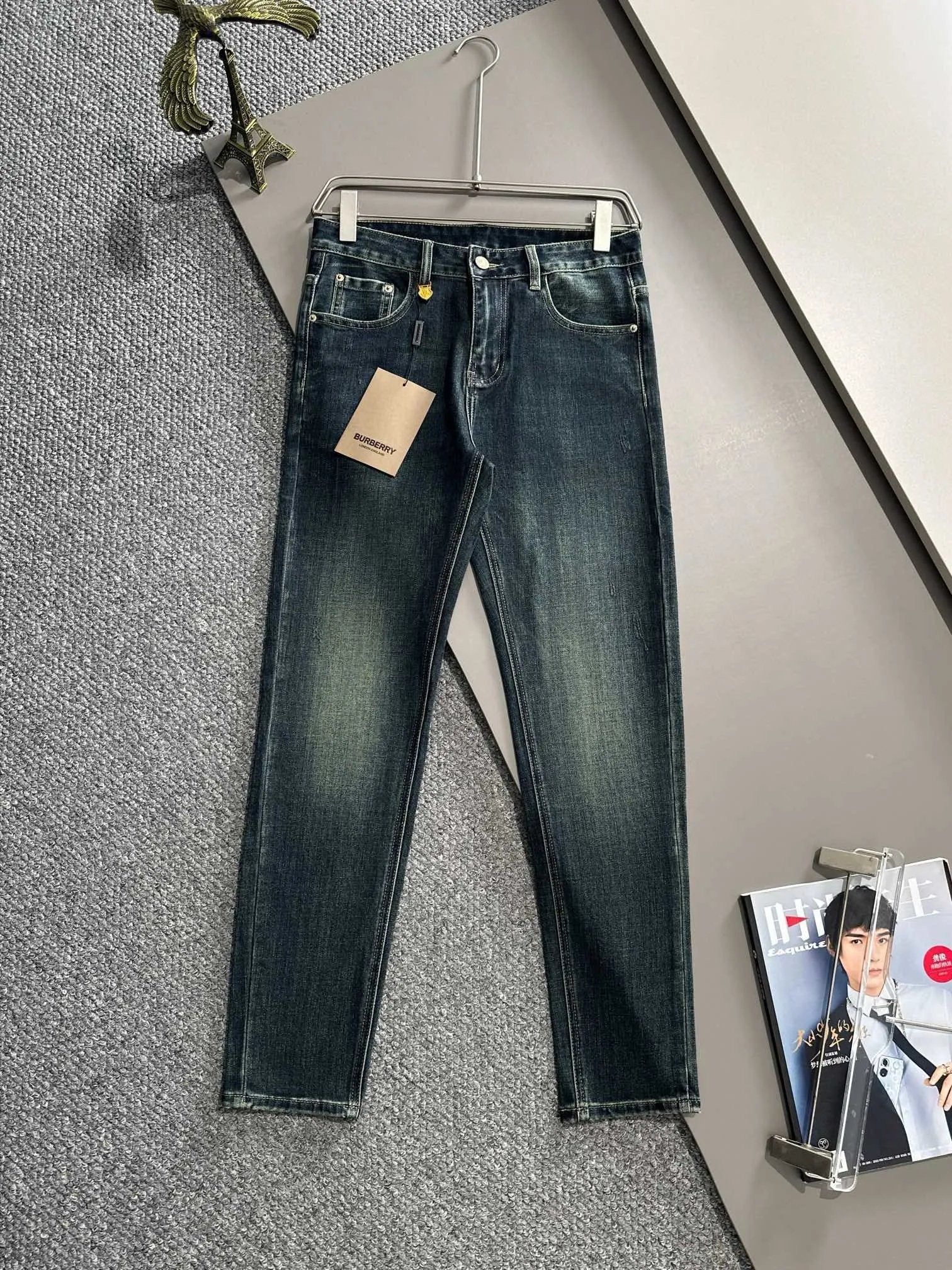 Burberry Jeans Back Waist Leather Tag logo25ss Spring Summer New Straight Slim Fit Jeans High Waist Unisex Loose Fit Long Pants