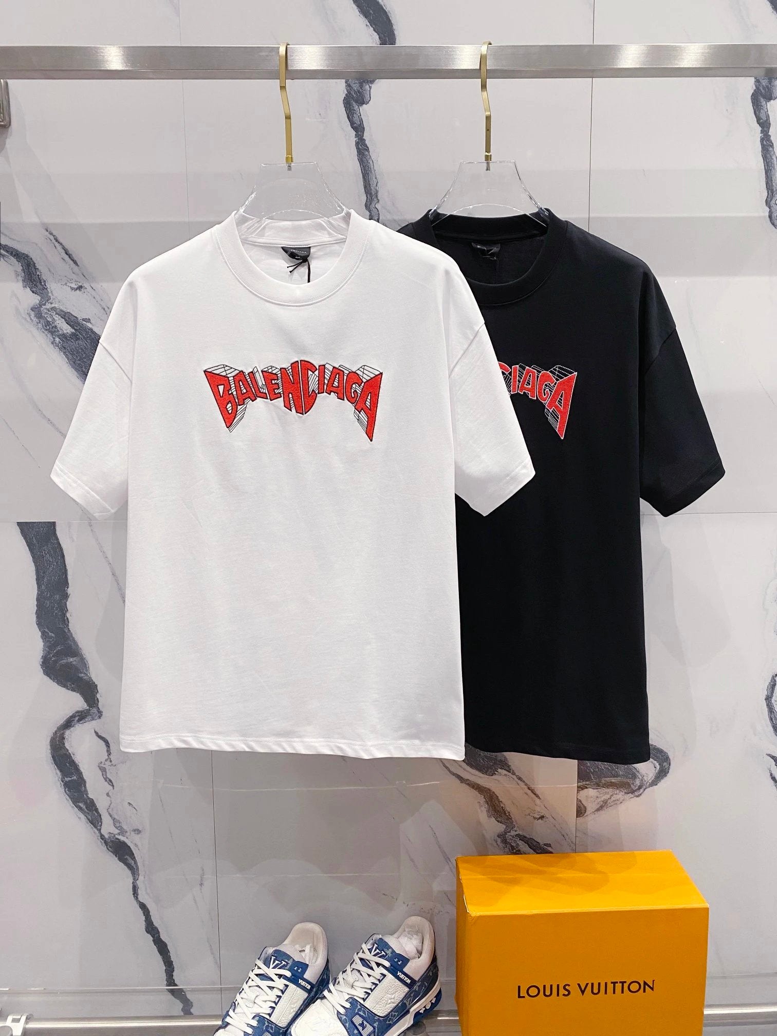 Balenciaga T-shirt Branded Red Letters LOGO Embroidered Crew Neck Short Sleeve Pure Cotton Unisex T T-shirt OS Loose Fit T-Shirt Casual Simple Base Shirt