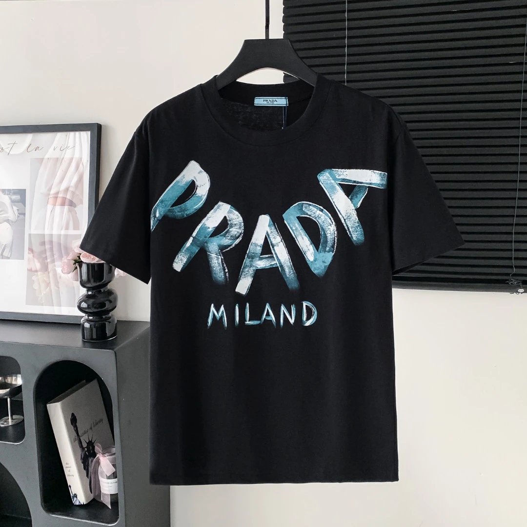 PRADA T-shirt Chest Letter Print logo round Neck Short Sleeve25ss New pure cotton T Unisex T-Shirt OS Drop Shoulder Loose Fit Base Shirt Top T-Shirt Short Sleeve
