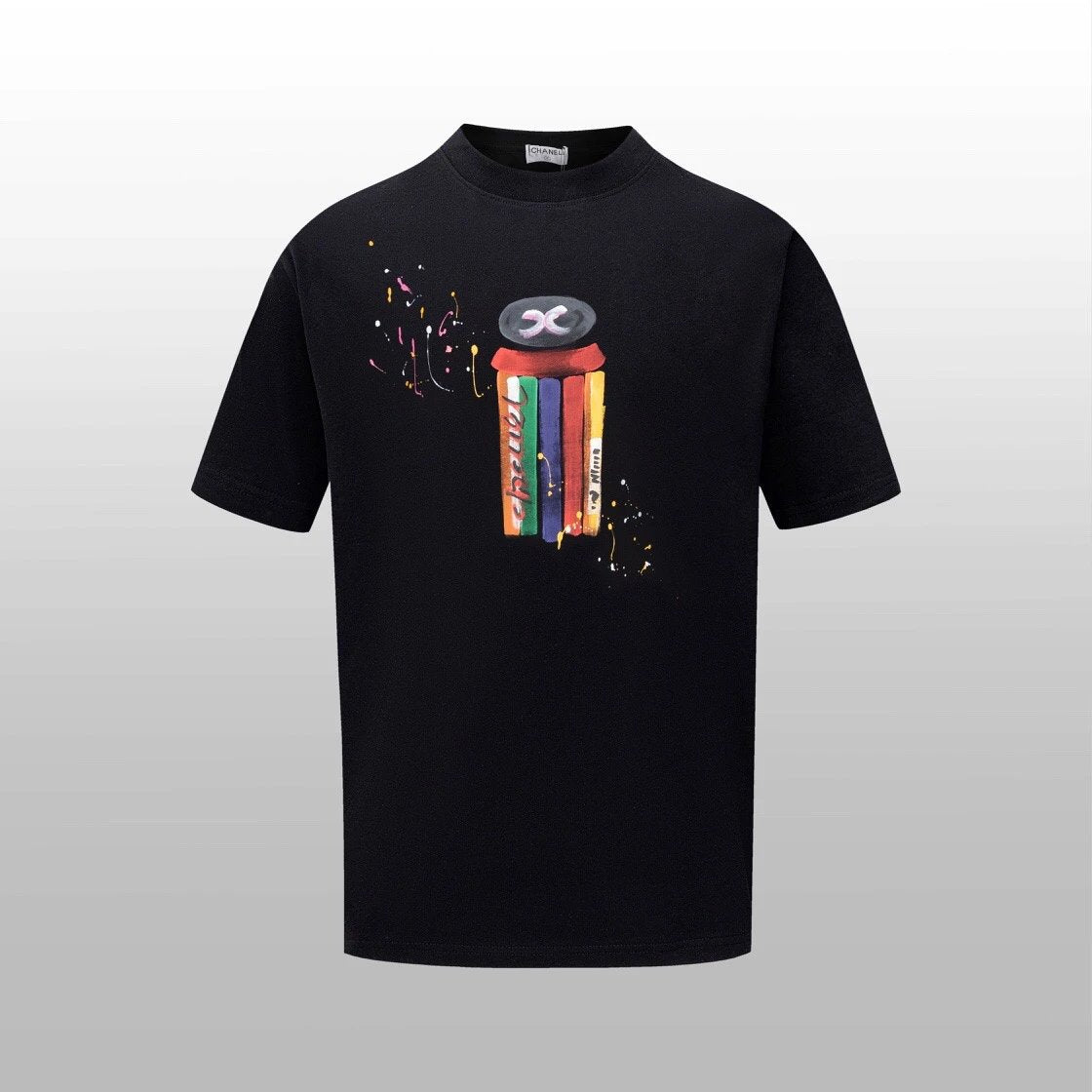 Chanel T-shirt Short Sleeve T T-shirt
(Version Difference Currency)
-Pattern Hand-Painted Foreign Hand-Painted Giant
-Color Black and White
-Size:XSSML
-Accessories:Full Set of Customized Accessories
-Version:Loose Men and Women Same Style