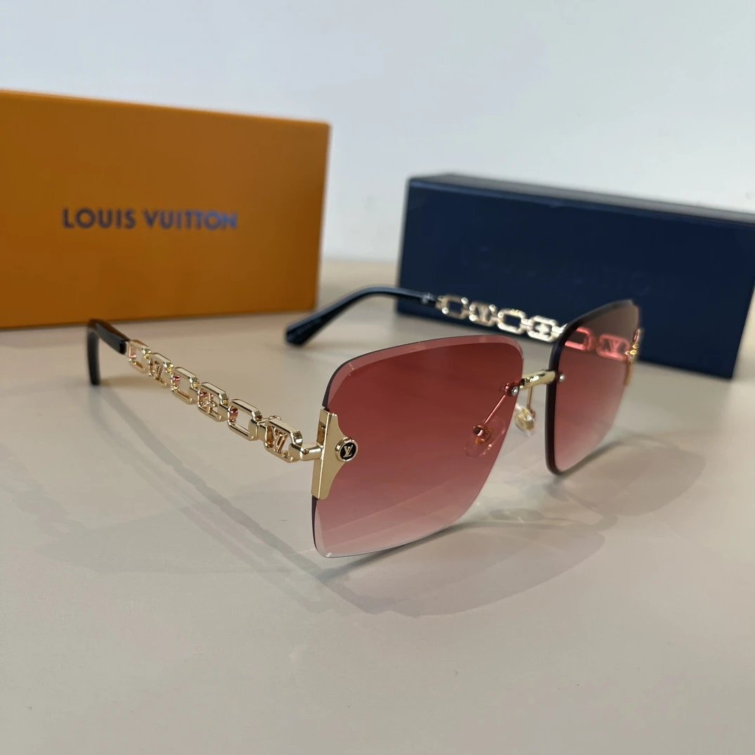 Louis Vuitton LV Sunglasses Letter Chain Sunglasses Slimming No Degree Driving Beach Fishing Unisex Couple Style UV Protection25ss New Sports Casual Versatile