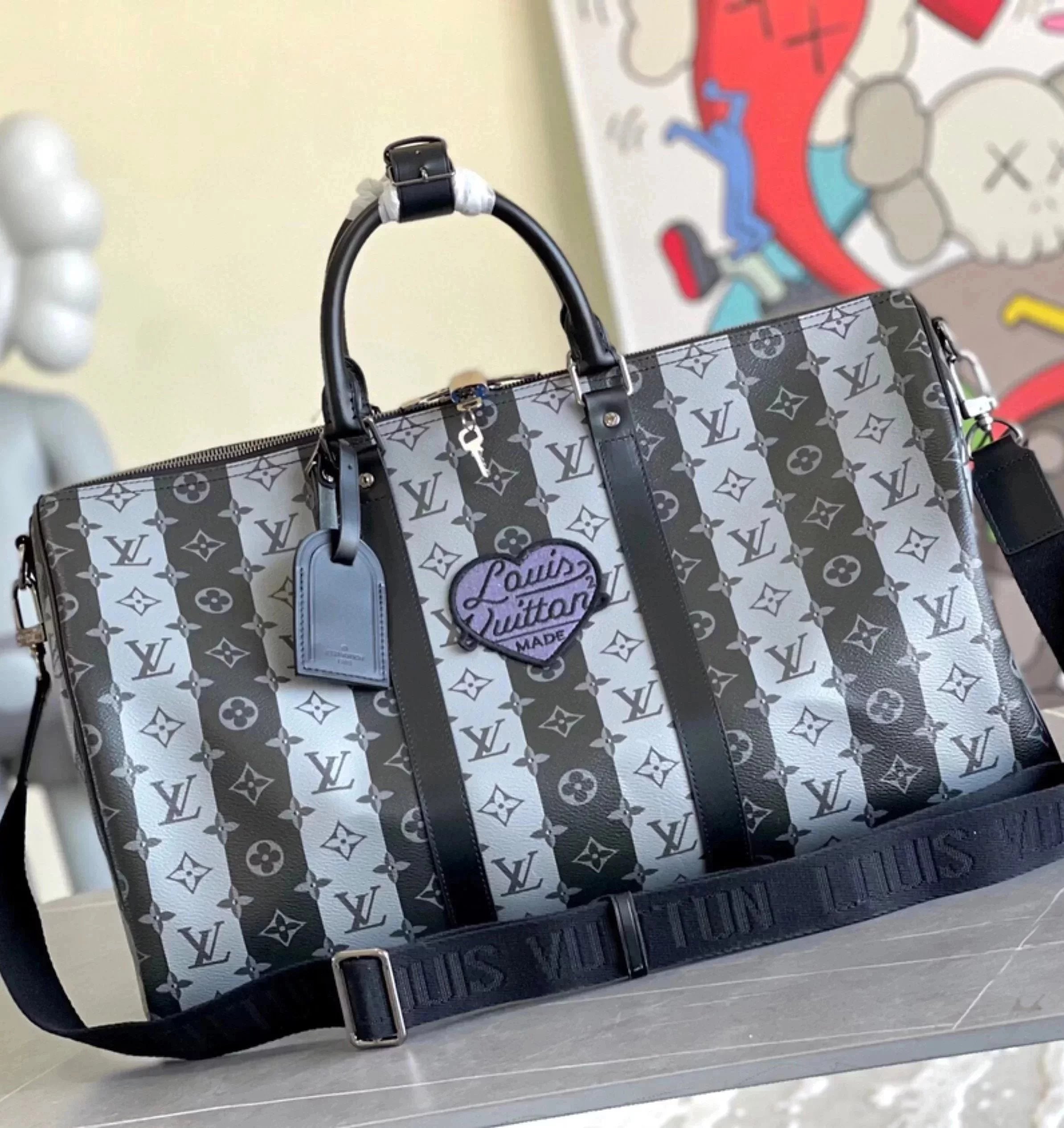Louis Vuitton LV Travel Bag Top version 【Surrogate Shopping-Level Exclusive Customization】M40567Black Flower Striped Travel Bag KEEPA Honeysuckle Stripes LL Luggage Bag50cm Business Trip Shoulder Crossbody Handbag