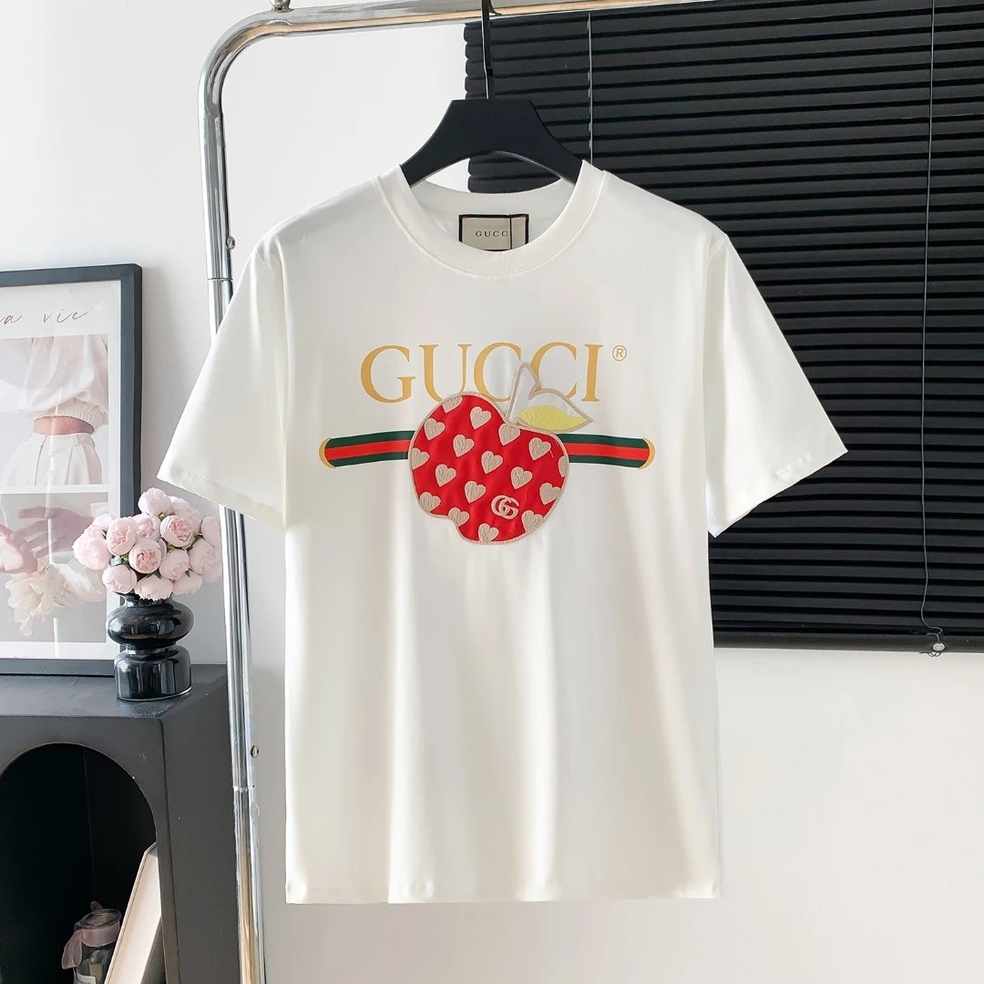 Gucci T-shirt Apple Embroidery on the Chest logo round Neck Short Sleeve25ss New Pure Cotton Unisex Style T T-shirt OS Loose Fit Base Shirt Half Sleeve T-Shirt Top Half Sleeve