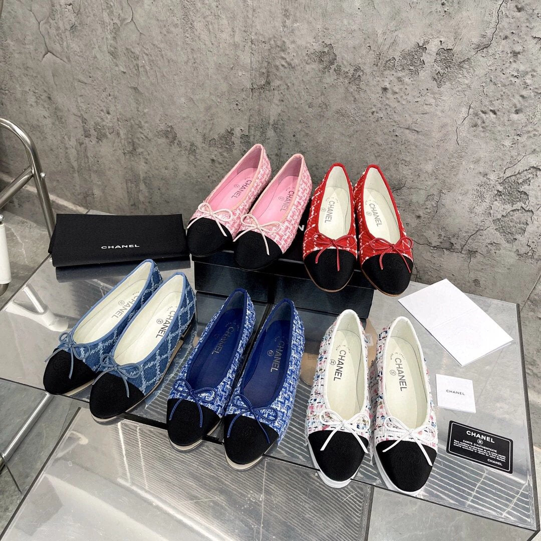 Chanel Shoes High Quality C Home Genuine Leather Sole……!
Wannian Classic All-Match Series Ballet Flat Shoes Luxury Classic Never Retreat~Material:Imported Mixed Lambskin/Imported Woolen
Inner Lining Plastic Footpad:Soft Sheepskin
SIZE:34-43
