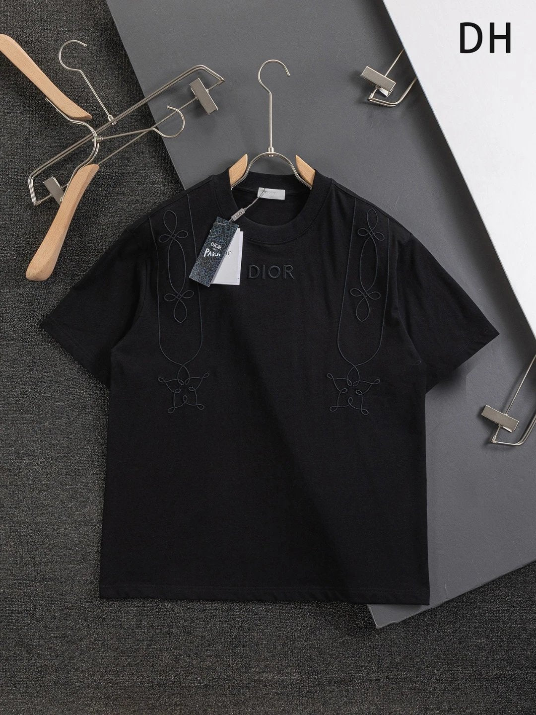 Dior T-shirt Chest Letter Patchwork Double Shoulder Floral Pattern Five-Pointed Star Embroidery logo round Neck Short Sleeve25ss New Pure Cotton Unisex Style T T-shirt OS Loose Fit Base Shirt Half Sleeve T-Shirt Top Half Sleeve