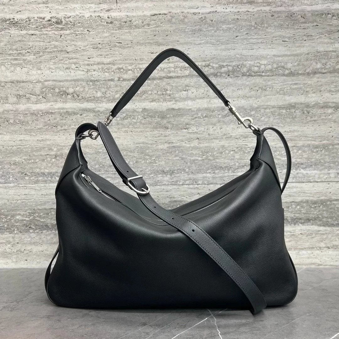 Celine women's bag Top version 【New Arrivals】2023New Romy Underarm Bag Large Commuter Bag Men's Bag with Long Shoulder Strap Messenger Bag Shoulder Bag Original Imported Calfskin Natural Pleated French Bag Can Hold Tablet Pc Bag New Romy Large Shoulder Un