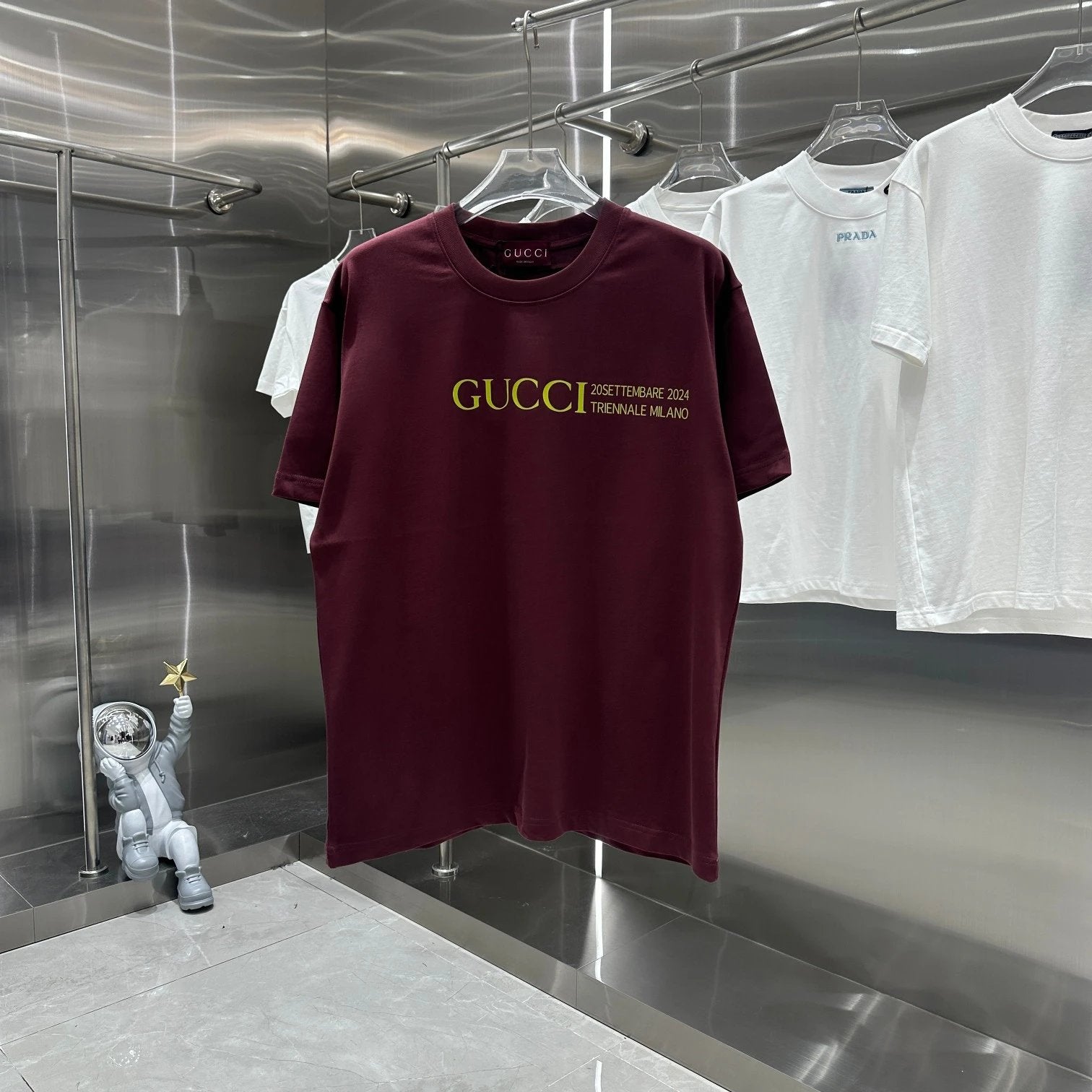Gucci T-shirt Unique Chest Print logo round Neck Short Sleeve25ss New Pure Cotton Unisex Style T T-shirt OS Loose Fit Base Shirt Top Half Sleeve T-Shirt