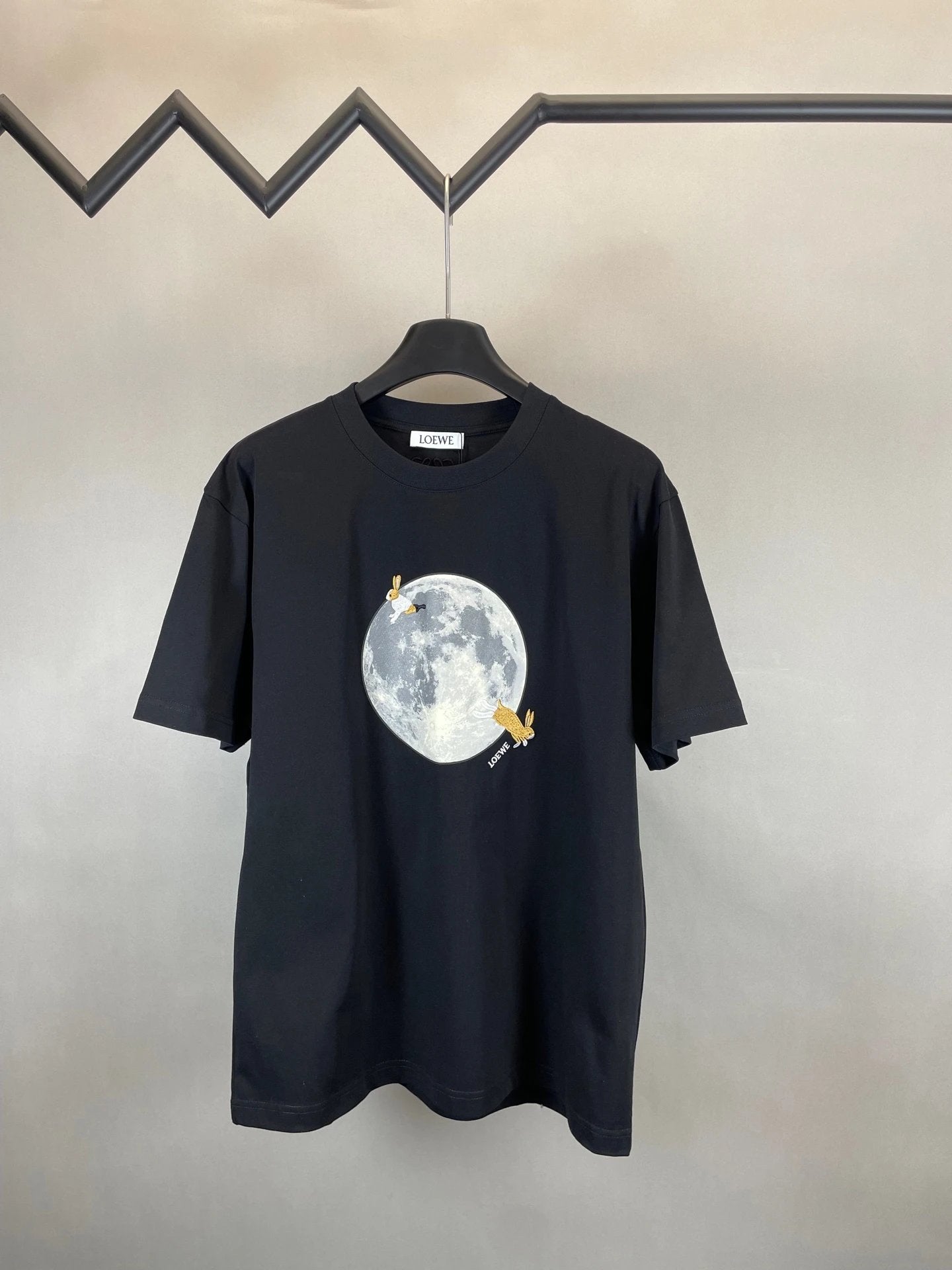 LOEWE T-shirt Chest Moon Print and Little Rabbit Embroidery logo round Neck Short Sleeve25ss New Pure Cotton Unisex Style T T-shirt OS Loose Fit Base Shirt Top Half Sleeve T-Shirt