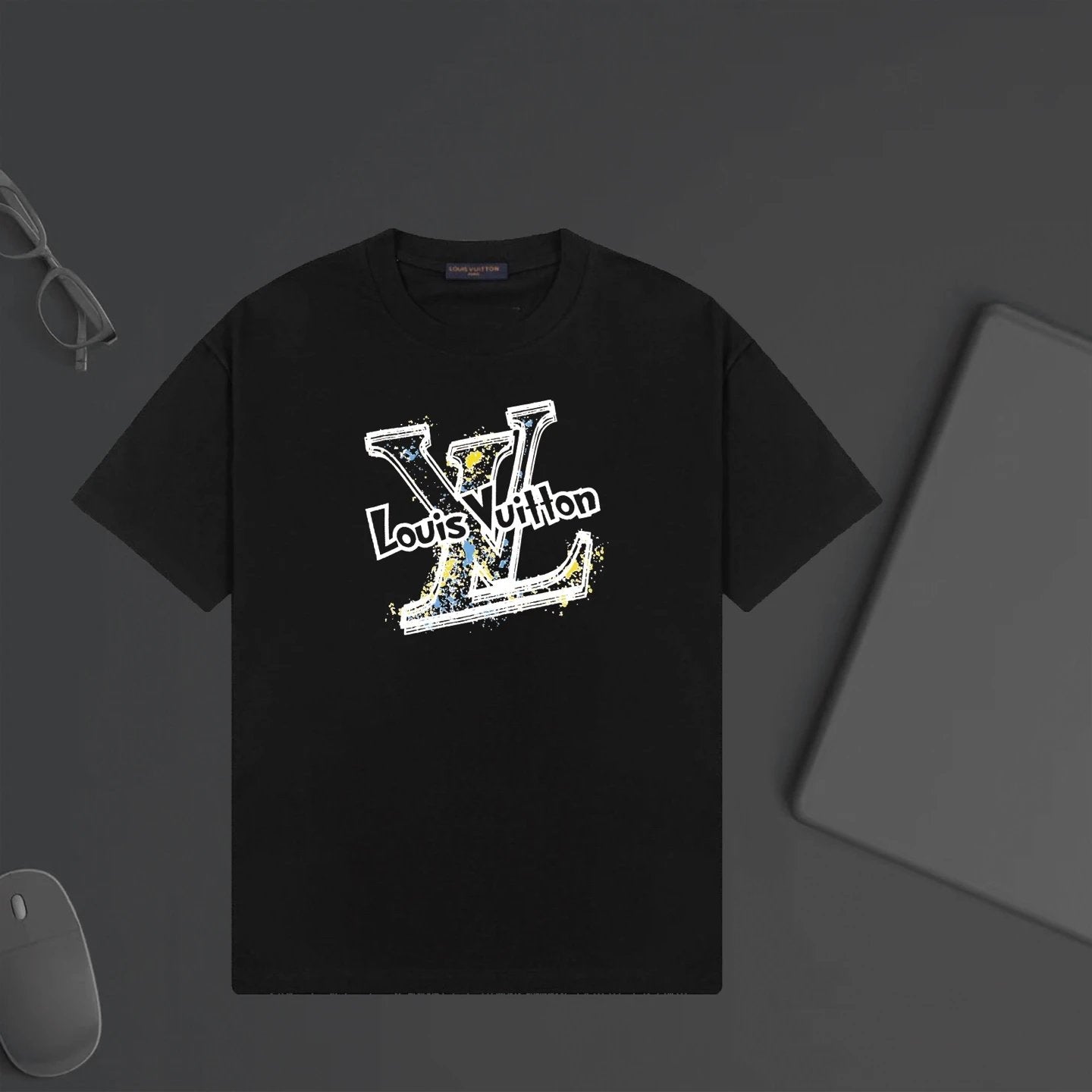 Louis Vuitton LV T-shirt Chest Artistic Letter Print logo round Neck Short Sleeve25ss New pure cotton T Unisex T-Shirt OS Loose Fit Base Shirt Top Half Sleeve T-Shirt
