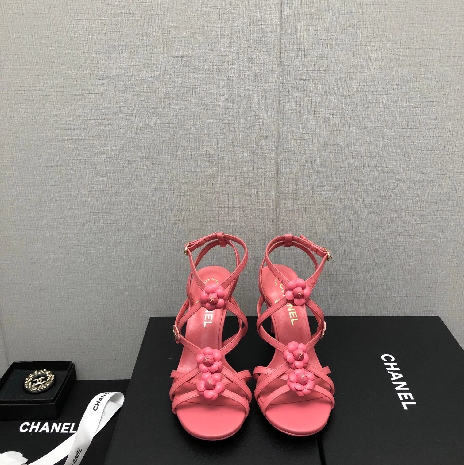Chanel Shoes Popular Super Beautiful Flowers This Season/Sandals Series Hundred Feet Match Super Slimming Really,Matching Style Classic Chain Accessories,A Very Beautiful Sandals,Spring and Summer Essential Order