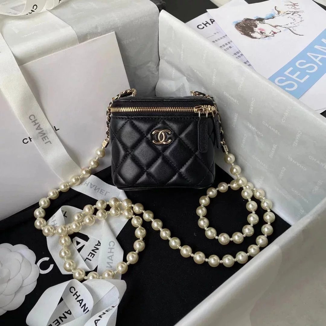 Chanel Women's Bag Top version 122P New Pearl Chain mini Box Bag Black Gold Sheepskin Mini Pearl Lipstick Pack Cosmetic Bag Shoulder Messenger Bag for Women AP2581