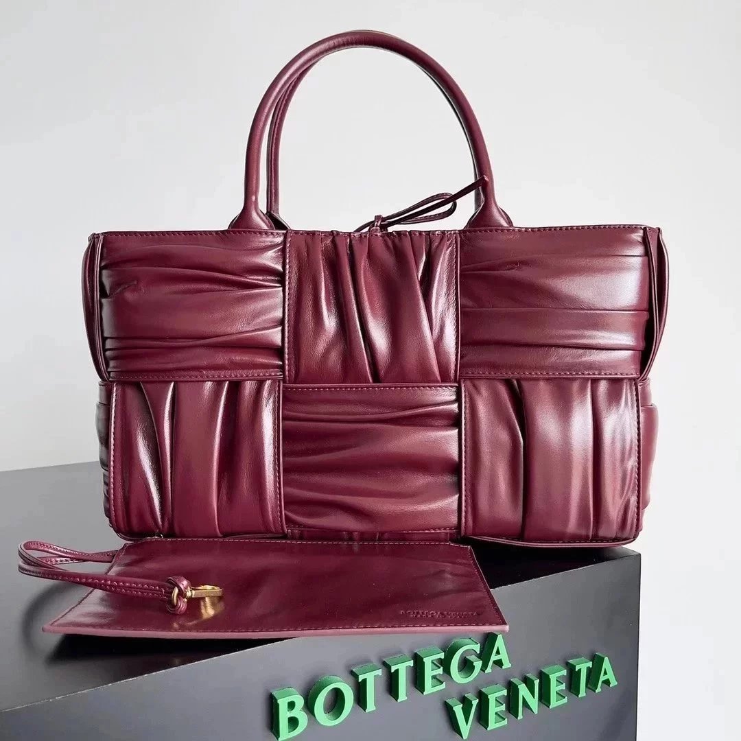 Bottega Veneta Women's Bag Top version 【Super High Version Original Factory】2023Early Spring New Home Arco Pleated Tote Bag Tote Bag New Arco Tote Bag Shopping Bag Mummy Bag Large Handbag Mini Tote Vegetable Basket Bag Woven Bag Woven Tote Bag Women's Bag