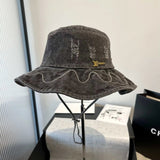 Louis Vuitton LV Hat Alphabet Gold Label logo Fisherman Hat Casual Sun Protection Plain Face Covering Sunshade Outdoor UV Protection Versatile Flat Top Bucket Hat