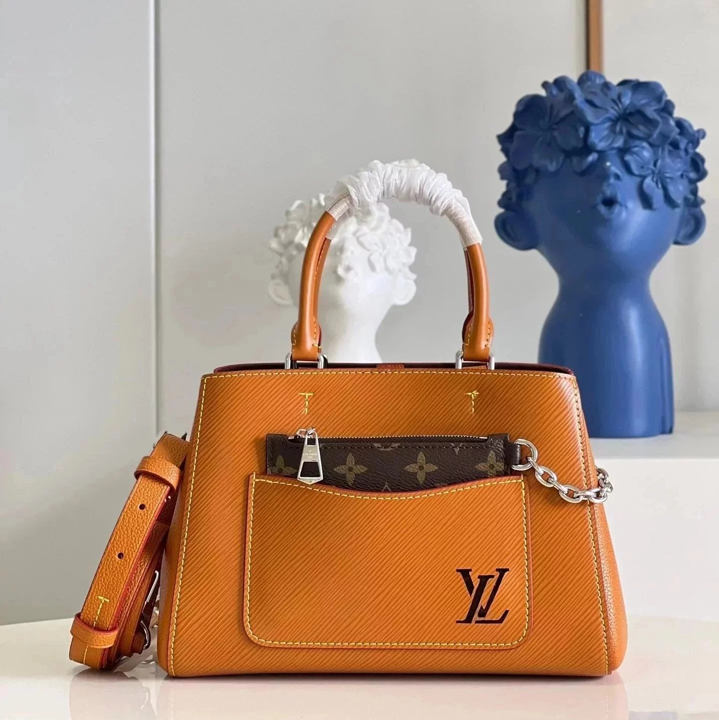 Louis Vuitton LV Women's Bag Top version 2022New Women's Bag Water Ripple Series MarelleToteBB One-Shoulder Crossbody Handbag Color Matching Large Bag M59952Black Small m59950Blue Small m20520White and Small m59954Black Big
