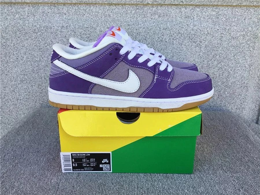 Nike Dunk Low shoes
