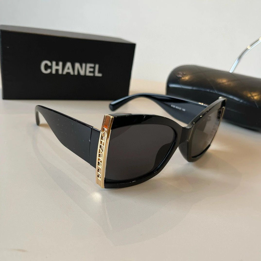 Chanel Sunglasses Letter Gold Frame Sunglasses Slimming Non-Prescription Driving Beach Fishing Unisex Couple Style UV Protection25ss New Sports Casual Versatile Glasses