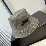 Louis Vuitton LV Hat Letter Patch logo Fisherman Hat Casual Sun Protection Outdoor Versatile UV Protection Plain Face Covering Sun Hat Flat Top Bucket Hat