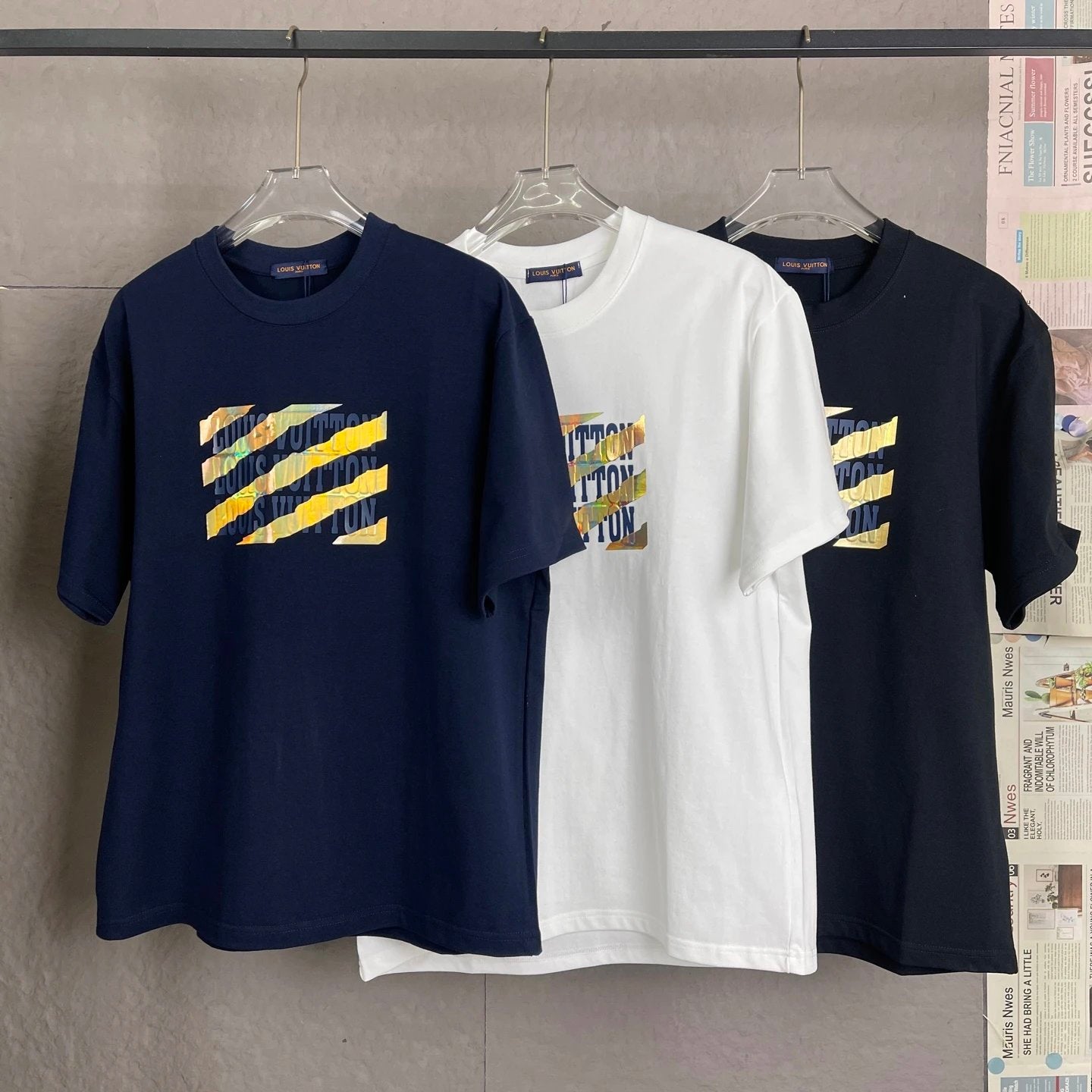 Louis Vuitton LV T-shirt Chest Stripe Letter Embroidery Patch logo round Neck Short Sleeve25ss New Pure Cotton Unisex Style T Casual T-Shirt Base Layer Shirt OS Loose Fit Half Sleeve Top Plus Size