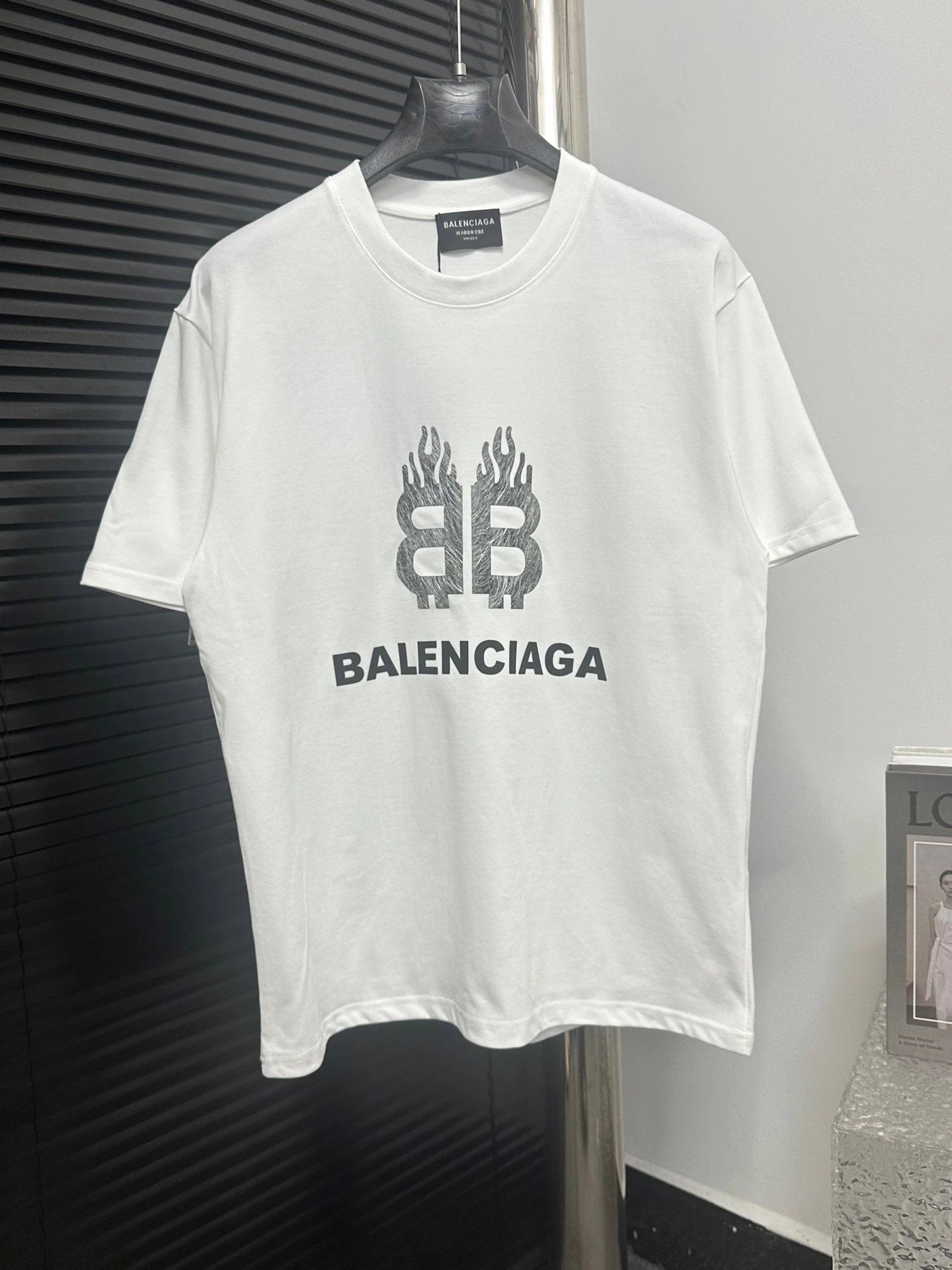 Balenciaga T-shirt Double-breasted B Letter Printing logo round Neck Short Sleeve25ss New pure cotton T Unisex T-Shirt OS Loose Fit Base Shirt Top Half Sleeve T-Shirt