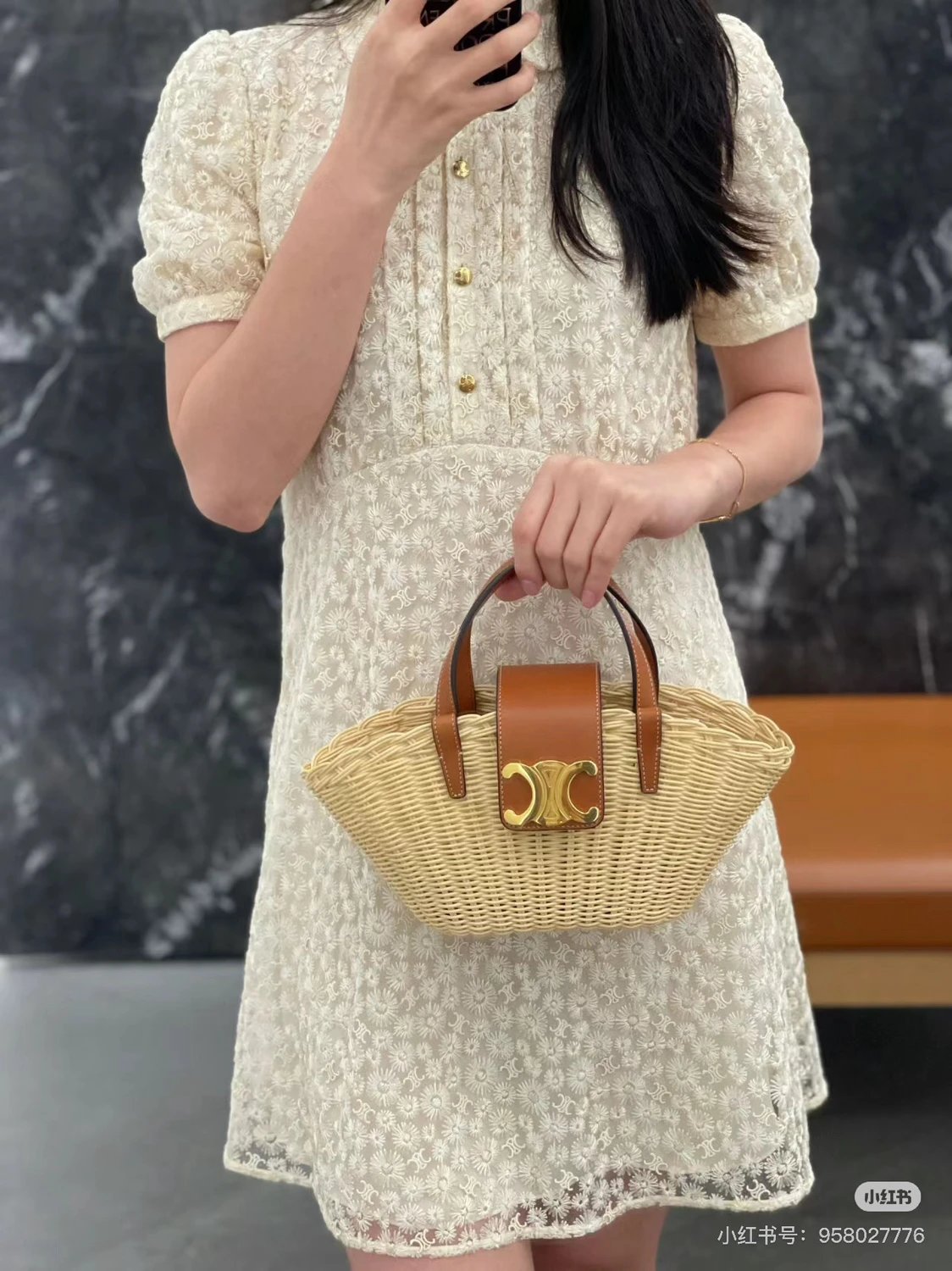 Celine women's bag Top version 【Super Original Leather】New Bamboo Woven Bag mini Bamboo Woven Vegetable Basket Bag Shopping Basket Bag Vacation Style Beach Bag COUFFIN Wicker Woven Bag Arc De Triomphe Woven Bag Portable Messenger Bag New Women's Bag Bambo