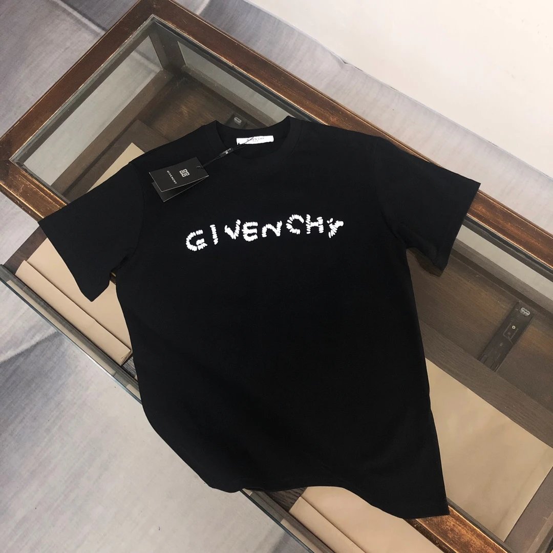 Givenchy T-shirt Chest Brand Letter Embroidery logo round Neck Short Sleeve25ss New pure cotton T Unisex T-Shirt OS Drop Shoulder Loose Fit Base Shirt Top T-Shirt Short Sleeve