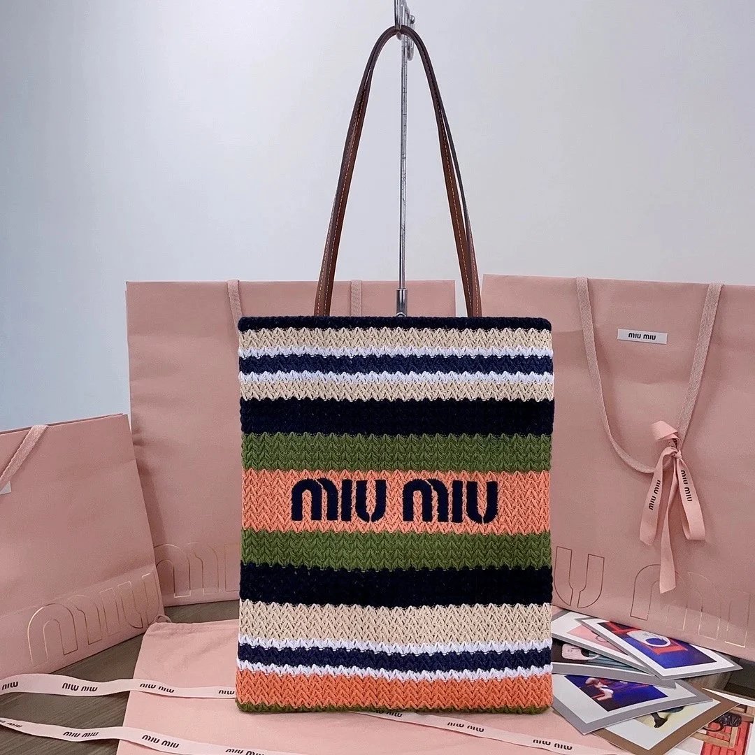 Miu Miu Bag Top version 【Original Version】Embroidery Beach Bag Vertical Super Heavy Industry Handmade Rainbow Woven Bag New Woven Tote tote Women's Bag Summer Hot Sale Beach Bag Imported Raffia Cotton Braided Tote Bag5BG248