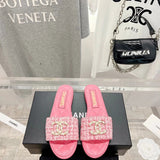 Chanel Shoes High Quality Counter New Mier Slippers
Temperament wild！High-End Quality，It Looks Super Nice on My Feet！
Vamp Woolen Material/Sheepskin Lining Pad
Exquisite Handmade Electric Embroidery
Classic Never out of Date.
Handmade Diamond Grid Stitchi