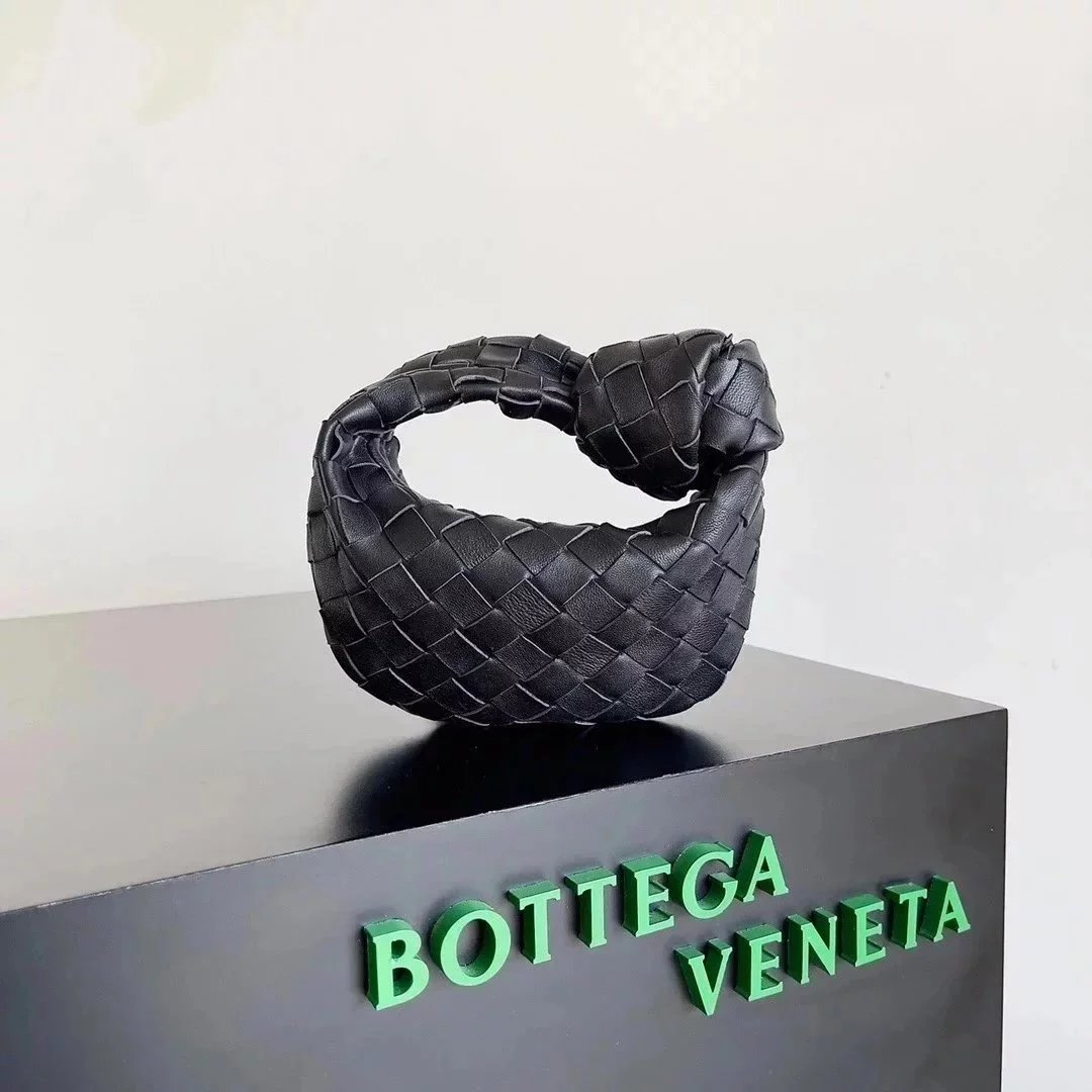 Bottega Veneta Women's Bag Top version 【Super Edition Counter Synchronization】23Early Spring New MINIJODIE Knotted Bag hobo Bag Genuine Leather Hand-Woven Bag Clutch Shoulder Bag Crossbody Bag Dinner Bag Jodie Tote Underarm Bag hobo Women's Bag Jodie Dump