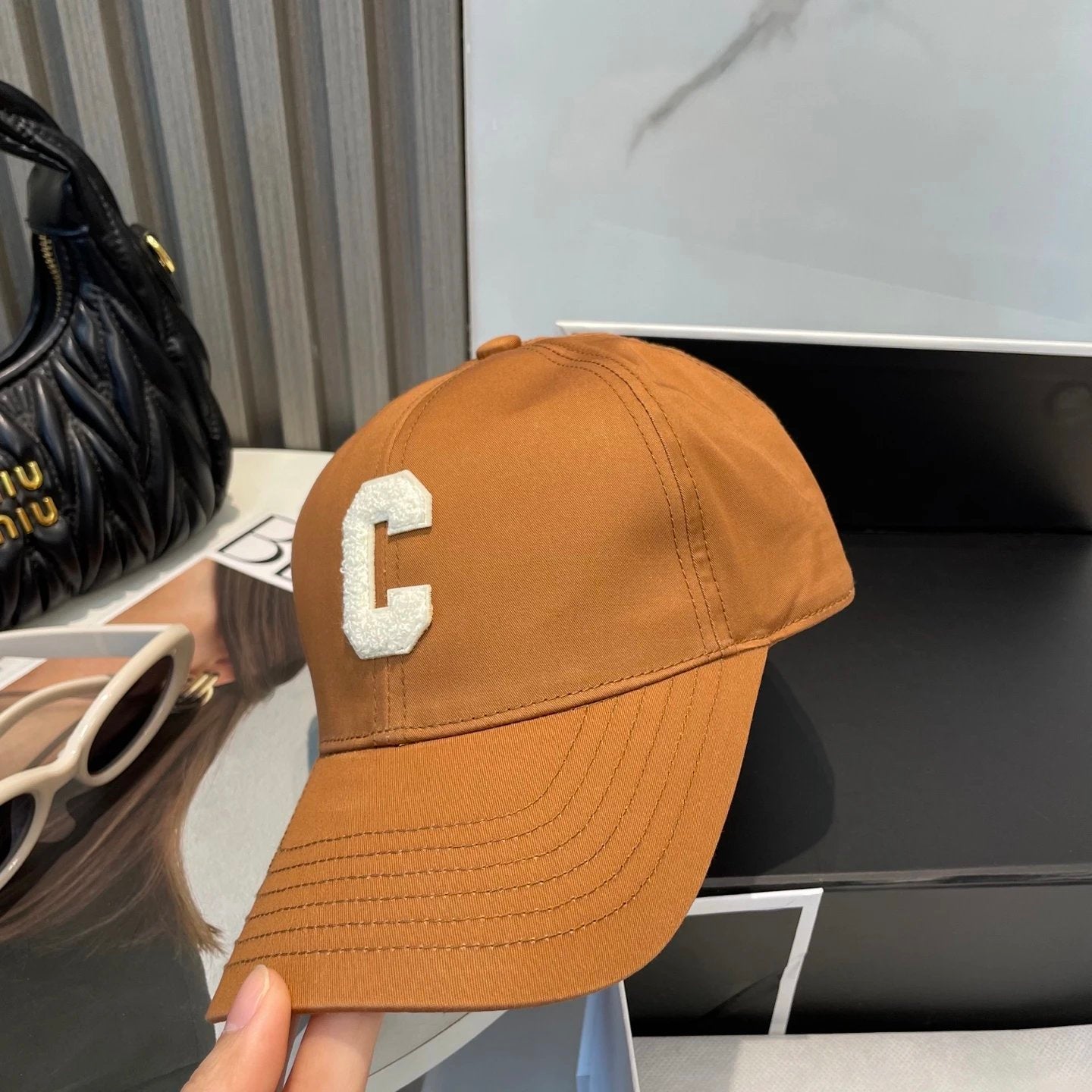 Celine Hat C Letter Stickers logo Baseball Cap Sun Protection Visor Cap Large Head Circumference Versatile Sports Hat Slimming Face Curved Brim Unisex Couple Style