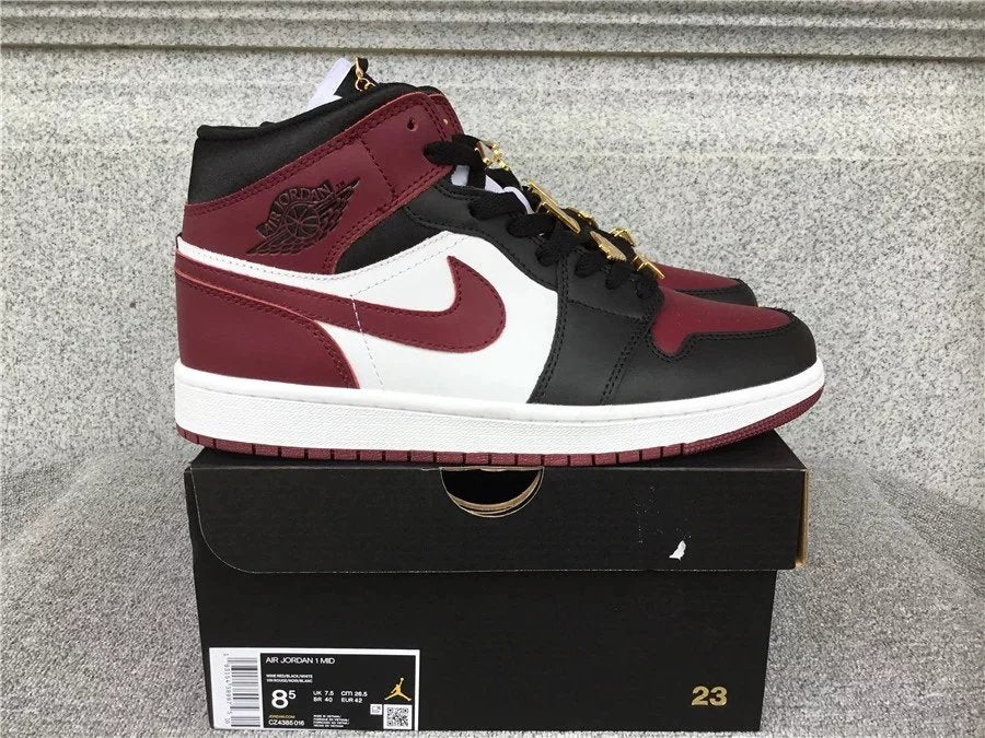 Air Jordan 1 Mid shoes New All-Match Trendy Men's Casual Sports Shoes