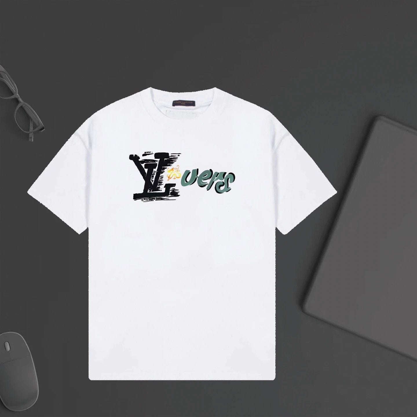 Louis Vuitton LV T-shirt Chest Patchwork Letter Print logo round Neck Short Sleeve25ss New pure cotton T Unisex T-Shirt OS Drop Shoulder Loose Fit Base Shirt Top T-Shirt Short Sleeve