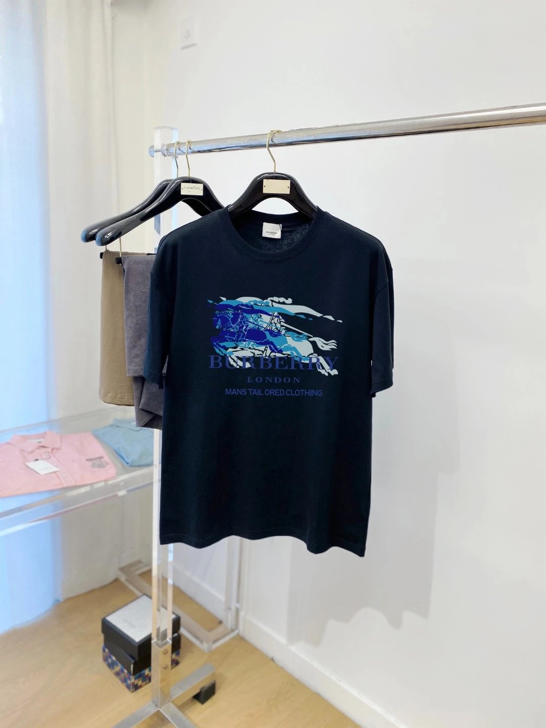 Burberry T-shirt Chest Double Image Knight Print logo round Neck Short Sleeve25ss New Pure Cotton Unisex Style T T-shirt OS Loose Fit Base Shirt Half Sleeve T-Shirt Top Half Sleeve