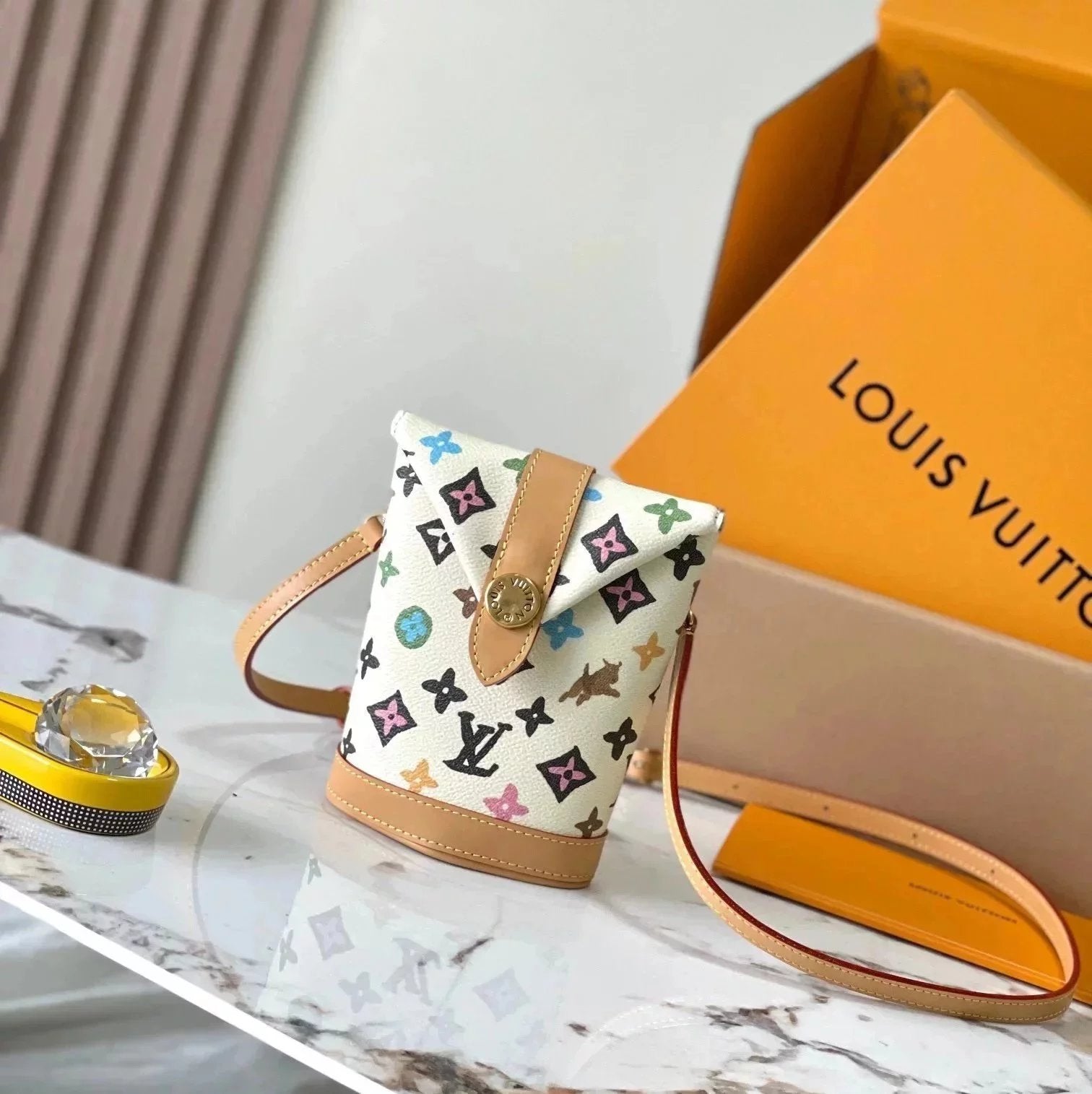 Louis Vuitton LV Women's Bag Top version Super MB Chip Version Original Leather24New All-Steel Hardware Dynamic Chip Version Tyler Joint Bucket Bag Shoulder Messenger Bag Men's and Women's Handbags M83343