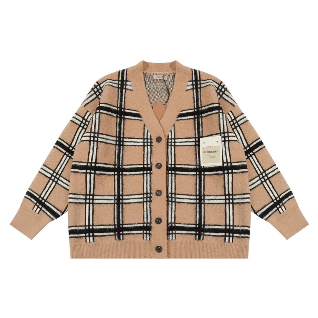 Burberry Sweater 23ss Plaid Leather Pocket Knit Cardigan Sweater Coat Unisex Outerwear Long Sleeve Soft Lazy Style OS Loose Fit Thickened Jacket for Versatile Casual Wear