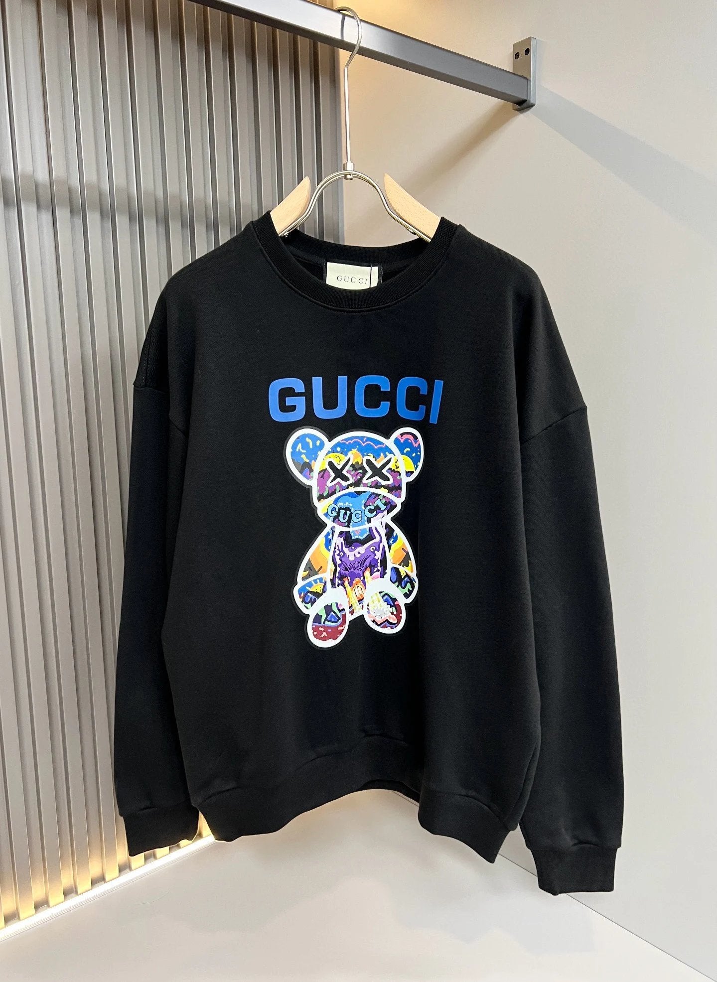 Gucci Hoodie Cartoon Bear Print Logo Round Neck Sweatshirt Casual Loose Fit Versatile Pure Cotton Pullover Sportswear os Versatile Inner Layer Top Unisex24ss Autumn and Winter New Products