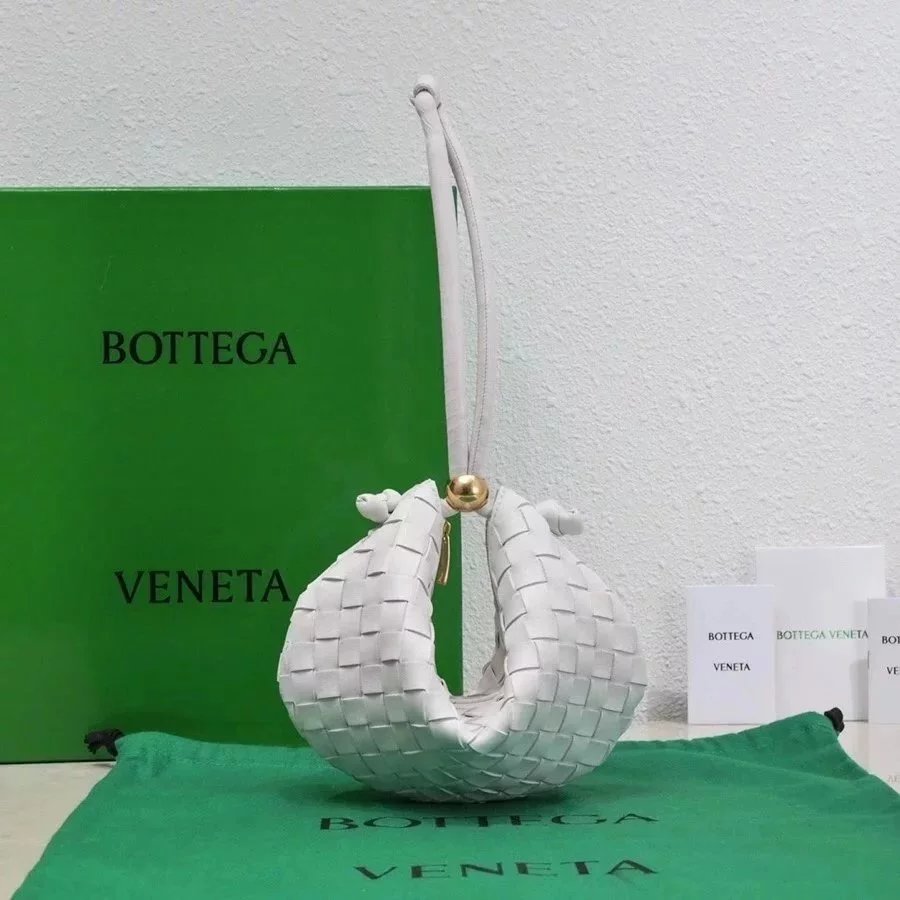 Bottega Veneta Women's Bag Top version 【Version Original Leather】Free Counter Packaging2022New TurnBagBottegaVeneta Golden ball jodie Underarm bag hobo Bag Ingot Bag Golden Balls Adjustable Buckle Brand New Woven Bag Women's Bag Golden Balls Bag Metal Bea