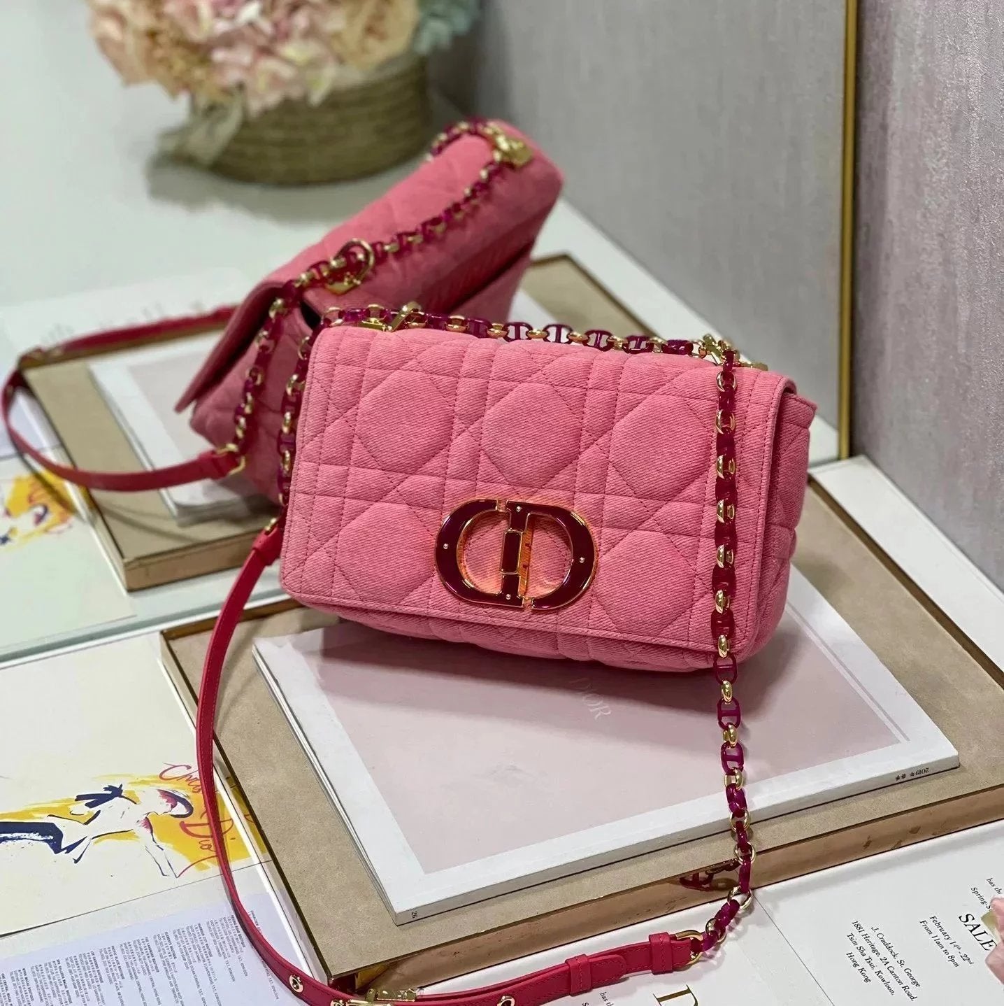 Dior Women's Bag Top version 【Original Leather】2022Spring and Summer New Caro Denim Handbag Caro Bag New Arrival Denim Denim Pink Blue Chain Bag Crossbody Montaigne Messenger Bag for Women Messenger Bag Women Bag Jean Bag