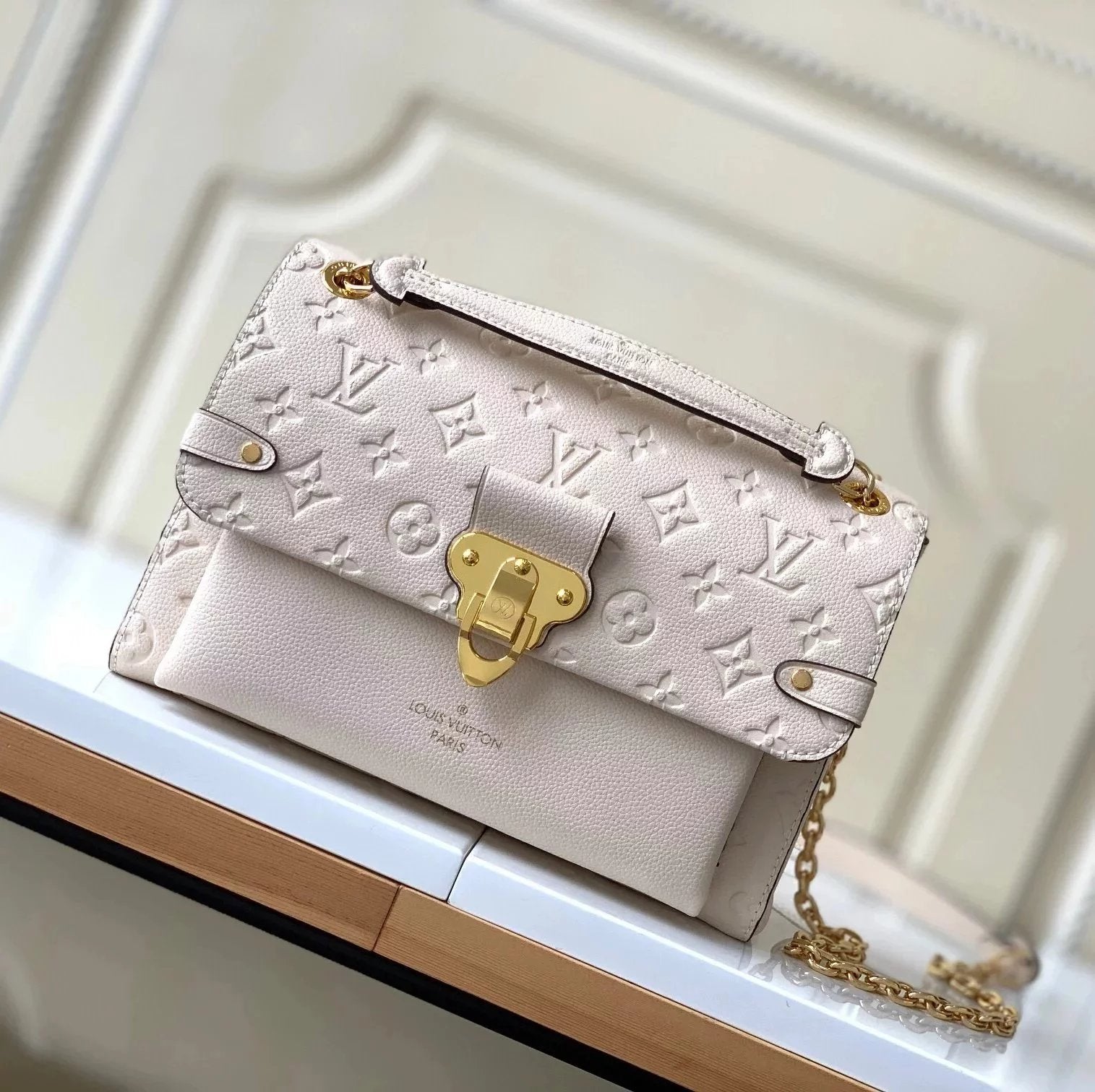 Louis Vuitton LV Women's Bag Top version 【Channel Goods】M44550M44553miniVavinbbM44151Small Size Chain Bag Special Channels Italy Imported Original Calfskin A Grade Pure Steel Thick Plated Hardware Super Beautiful Not Bad Street Single Shoulder Bag Messeng
