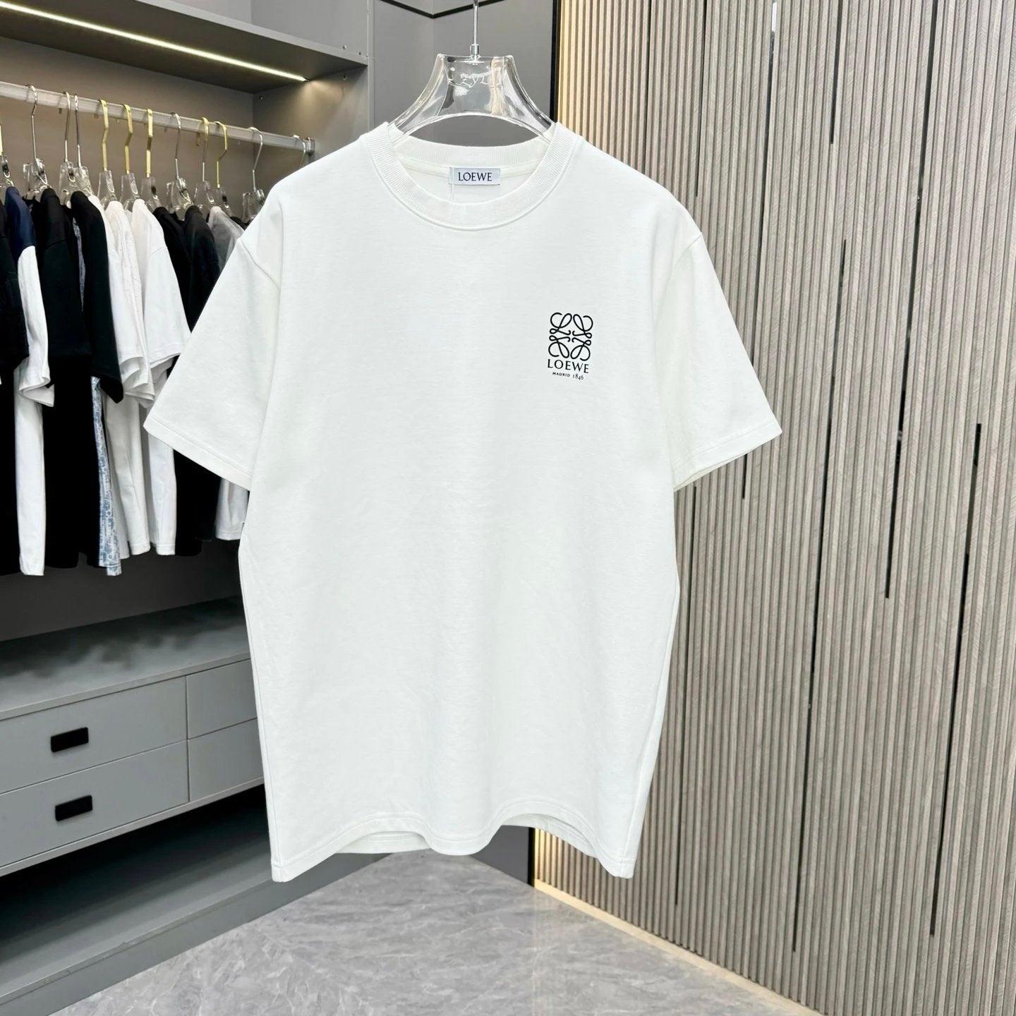 LOEWE T-shirt Back Heat Transfer Film Embossed logo round Neck Short Sleeve25ss New pure cotton T Unisex T-Shirt OS Loose Fit Base Shirt Top Half Sleeve T-Shirt