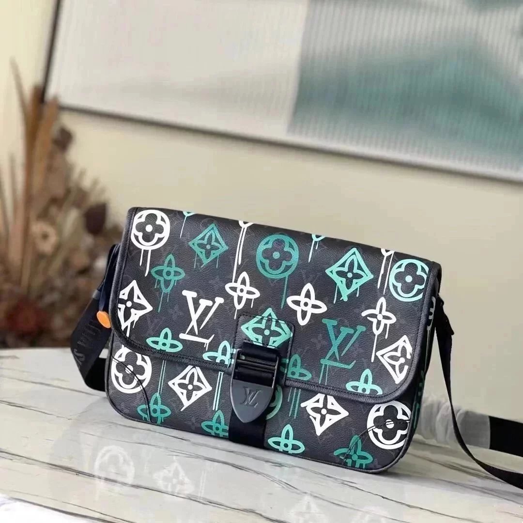 Louis Vuitton LV Men's Bag Top version 2022New Archy Medium Men's Messenger Bag Men's Presbyopic Messenger Bag Shoulder Messenger Bag M46328M21394