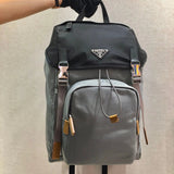 PRADA Bag Top version Version Recycled Nylon Multifunctional Backpack Schoolbag Backpack Sports Bag Travel Bag Schoolbag Travel Bag Men's and Women's Bags Bag2VZ135