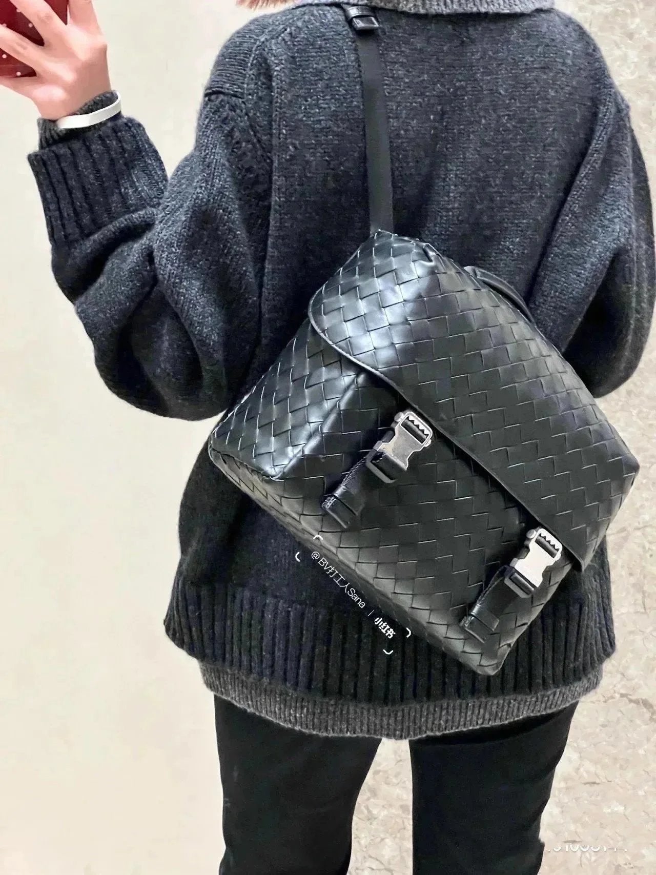 Bottega Veneta Men's Bag Top version 【Highest Version Original Leather】24New Postino Men Messenger Bag Super Capacity Men's Messenger Bag Charm Men's Essential Item Men's Weaving Handbag Men's Weaving Shoulder Bag Commuter Bag Woven Briefcase Men's Bag Wo