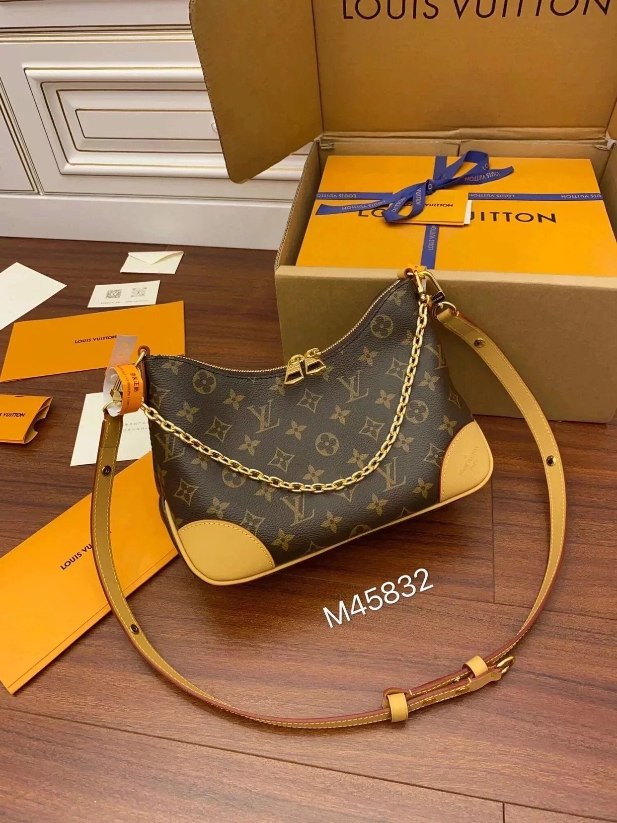 Louis Vuitton LV Women's Bag Top version 【Premium Chip Tax-Free Version】Top with All Steel Grade2022New Women's Bag Presbyopic BOULOGNE Chain Croissant Underarm Bag One-Shoulder Crossbody Bag M45832M45831