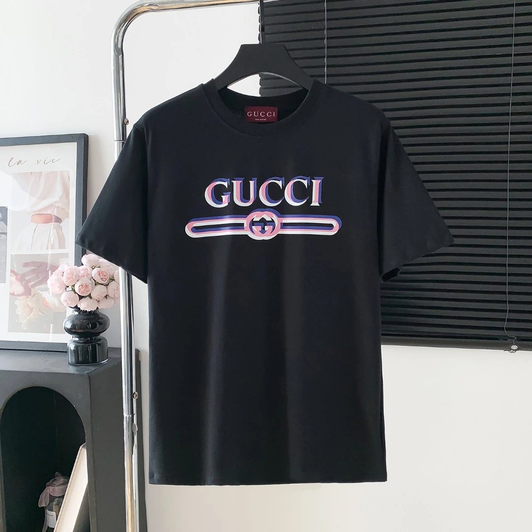 Gucci T-shirt Chest GG Printing Logo Logo Crew Neck Short Sleeve25ss New pure cotton T Unisex T-Shirt OS Loose Fit Base Shirt Top Half Sleeve T-Shirt
