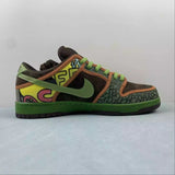 Nike Dunk Low shoes