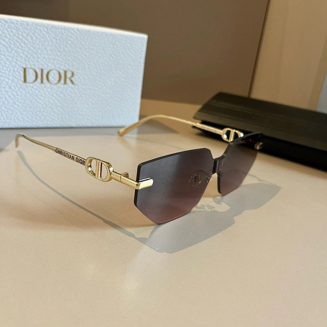 Dior Sunglasses CD Letter Temple Sunglasses Slimming No Prescription Unisex Couple Style UV Protection Driving Beach Fishing25ss New Sports Casual Versatile