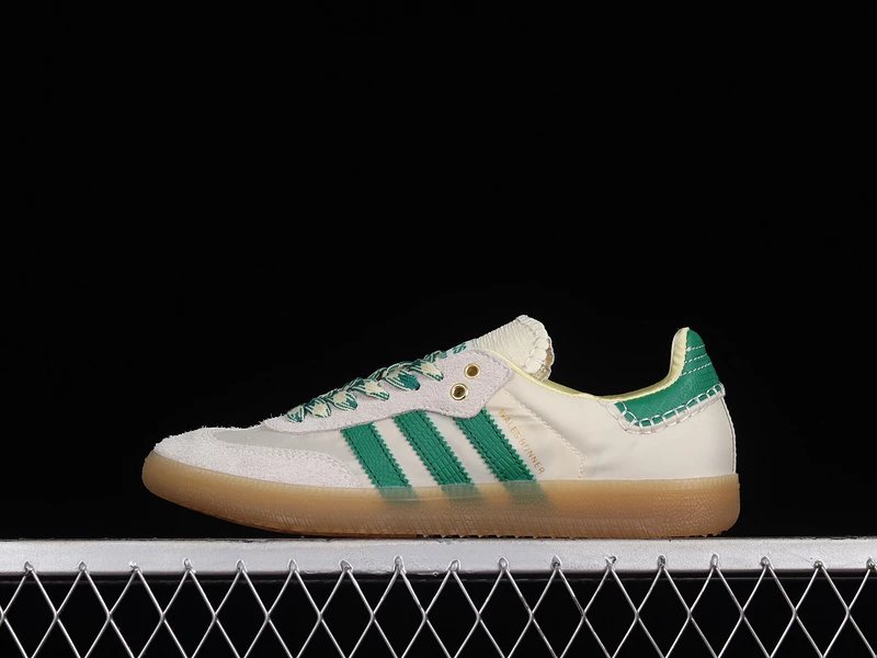 Adidas shoes New All-Match Trendy Men's Casual Shoes