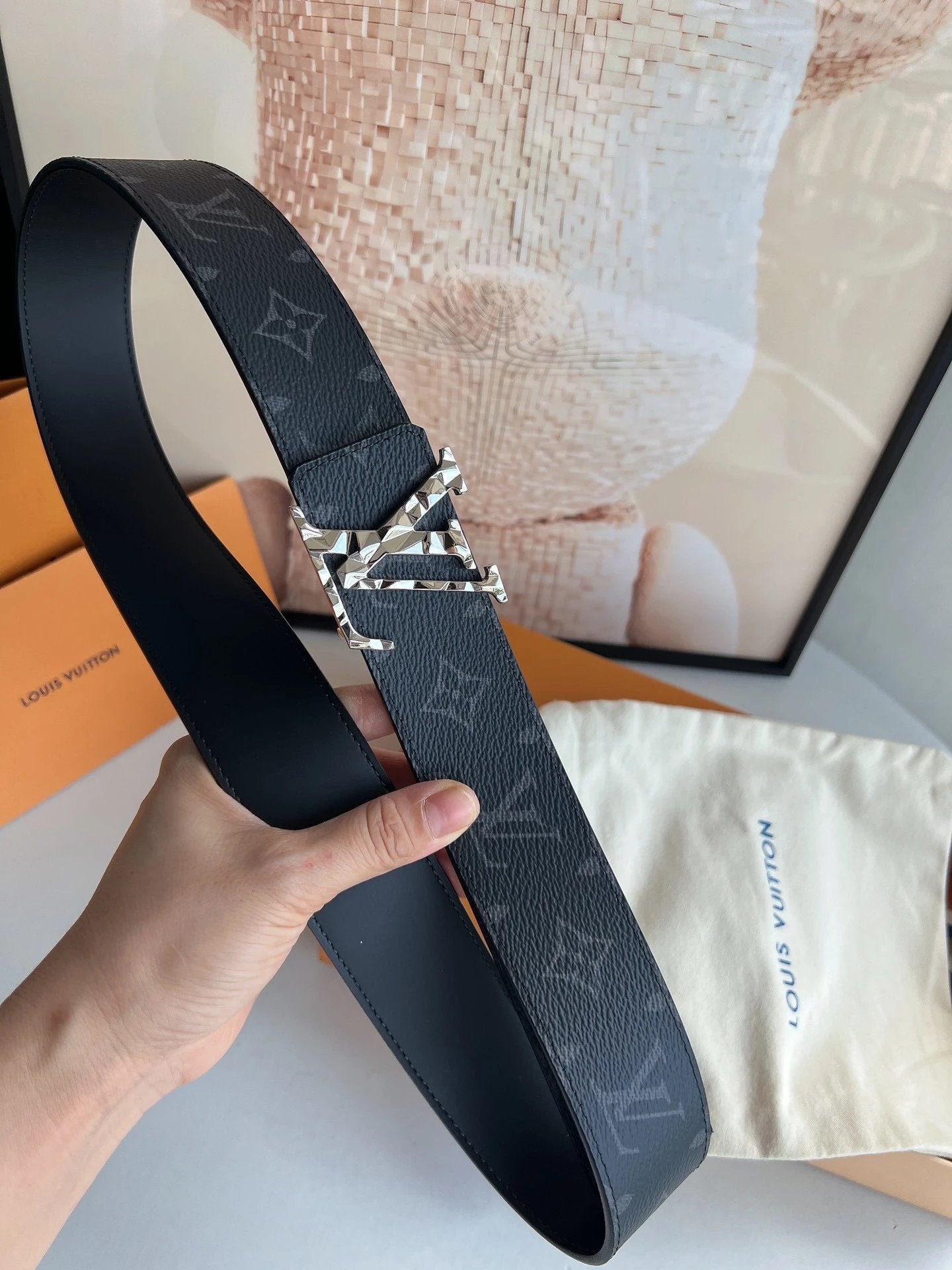 Louis Vuitton LV Belt Top version 【Counter Quality】The Most New Belt4.0cm Men's Belt Metal Buckle Men's Leather Belt with Classic Presbyopic Checkered Belt with Genuine Goods Packaging No Problem in and out of the Counter Versatile Casual Fashion Formal W