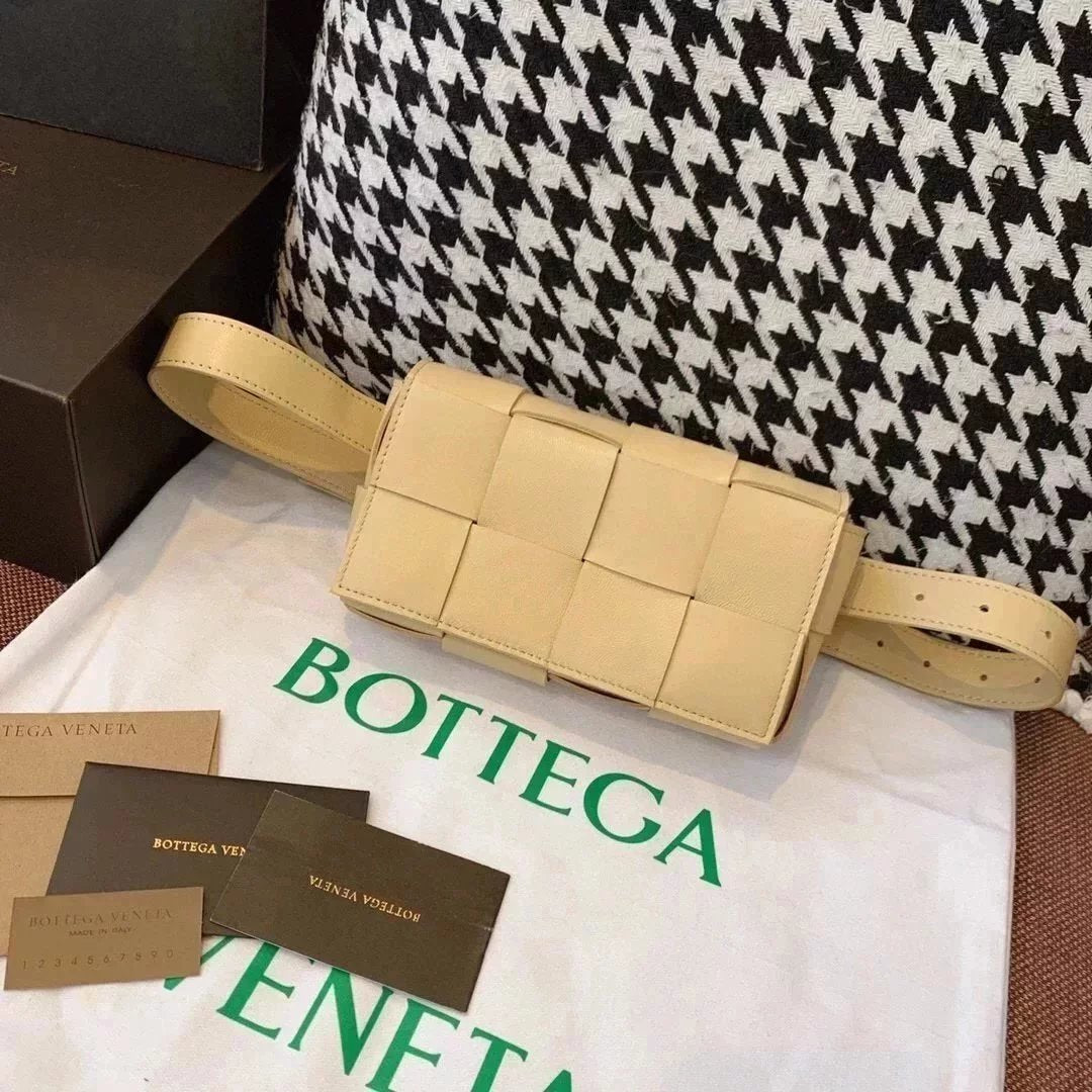 Bottega Veneta Women's Bag Top version 【Level Surrogate Shopping】New Men's Waist Bag Chest Bag Small Bag Mobile Phone Bag thebeltcassette Small Square Bag Plaid Waist Bag Chest Bag Rubik's Cube Bag8Plaid Waist Bag Men's and Women's Bags Crossbody Bag Oil